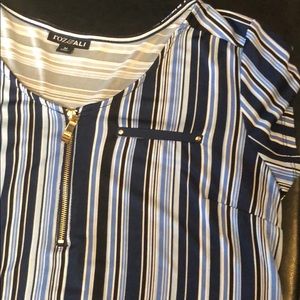 Cute zipper detail striped short sleeved shirt